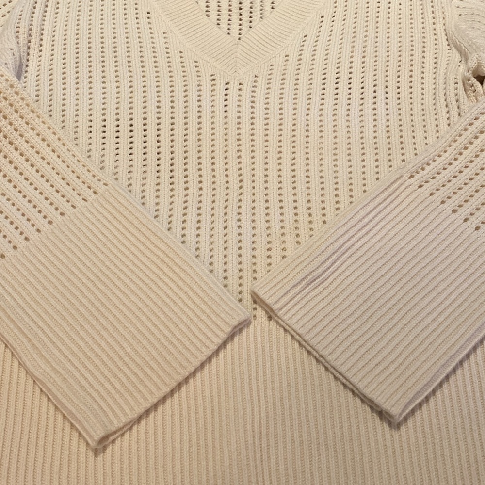 GAP Relaxed Crochet Open Knit V-Neck Sweater Ivory Cream XS - Picture 5 of 8
